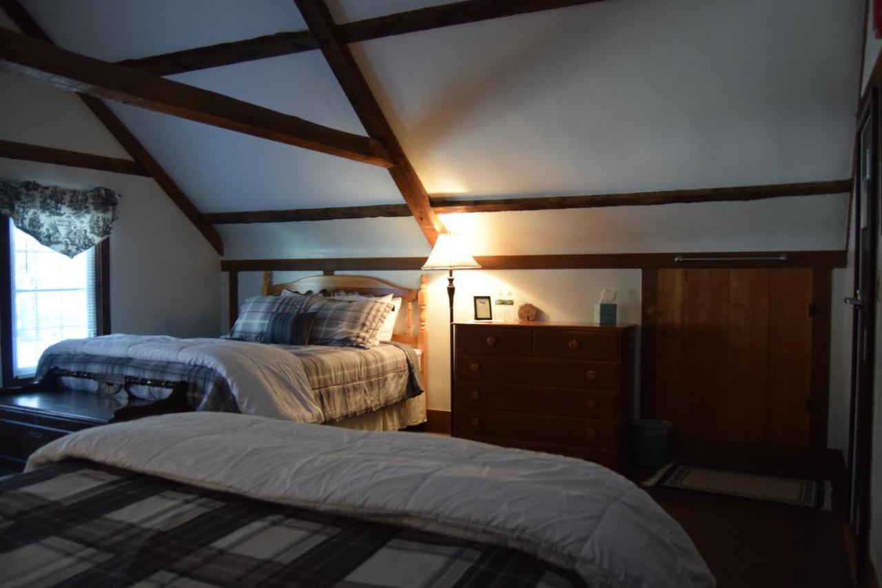 The New Hampshire Mountain Inn Wilmot Bagian luar foto
