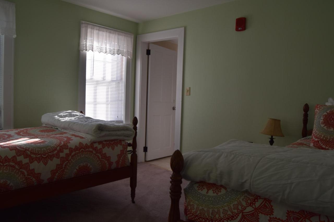 The New Hampshire Mountain Inn Wilmot Bagian luar foto