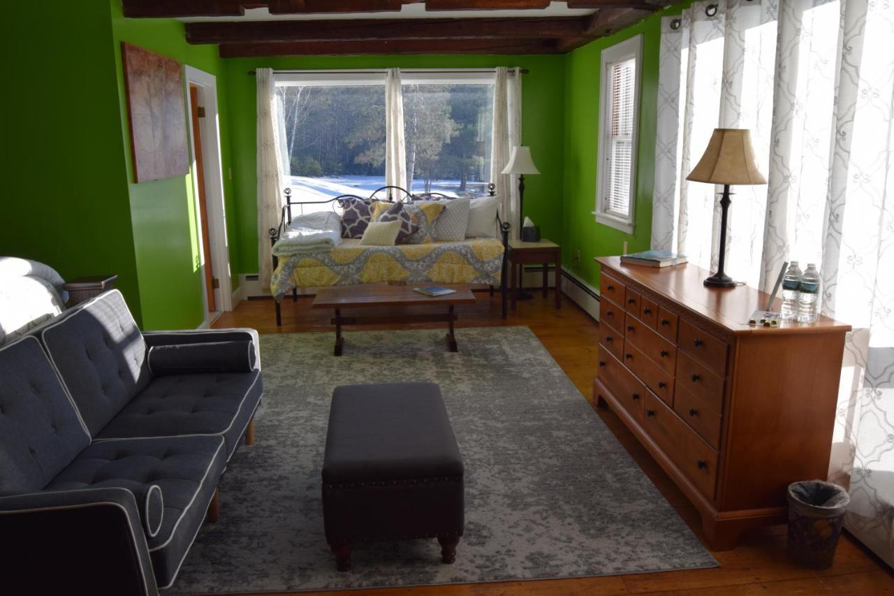 The New Hampshire Mountain Inn Wilmot Bagian luar foto